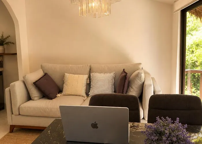 Blue Life Apartment *